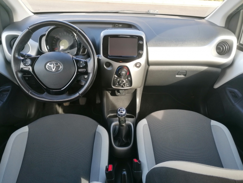 Toyota Aygo, Peugeot 108, Citroën C1 o similar