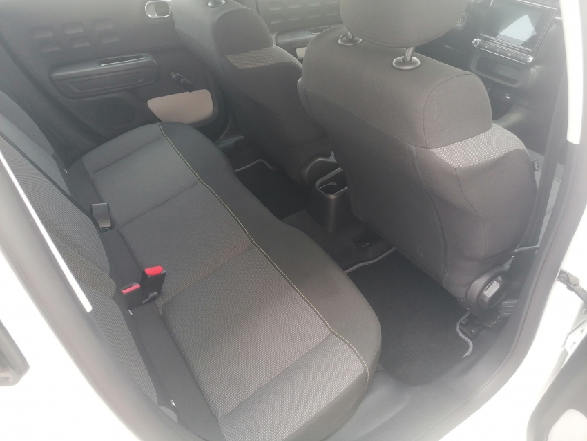 Citroën C3, Opel Corsa, Ford Fiesta o similar
